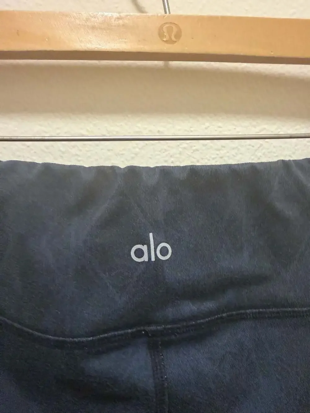 ALO Yoga alo yoga